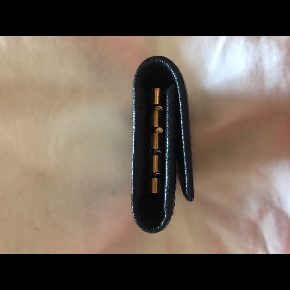Gucci Vintage GG Signature Leather 4 Key Holser - Picture 6 of 8